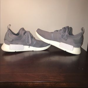Adidas NMD R1 primeknit